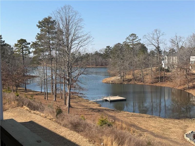 Natural landscape and outdoor views near Twin Lakes in Hoschton (Image 8).