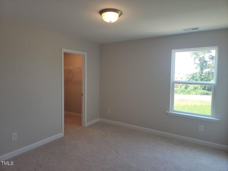 Spacious, unfurnished interior of a new home in Tobacco Road, Angier (Image 85). Spacious, unfurnished interior of a new home in Tobacco Road, Angier (Image 85).
