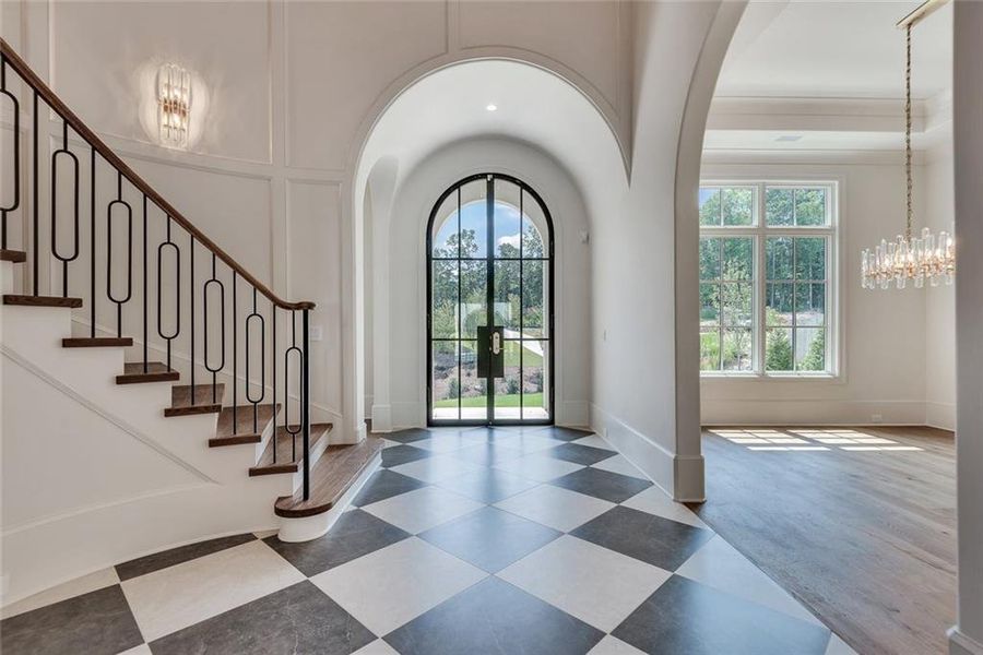 Spacious, unfurnished interior of a new home in , Alpharetta (Image 79).
