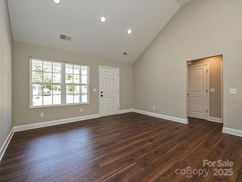 Spacious, unfurnished interior of a new home in , Rock Hill (Image 16). Spacious, unfurnished interior of a new home in , Rock Hill (Image 16).