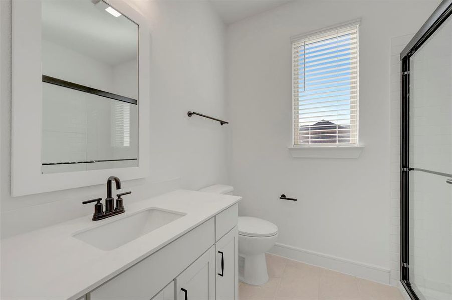 Furnished interior view inside a new home in Timberbrook, Justin (Image 17). Furnished interior view inside a new home in Timberbrook, Justin (Image 17).