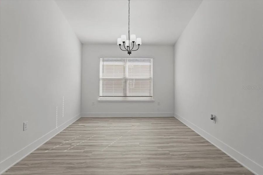 Spacious, unfurnished interior of a new home in Country Way South, Newberry (Image 20).