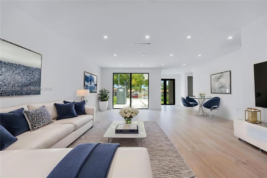 Furnished interior view inside a new home in , Hollywood (Image 11).