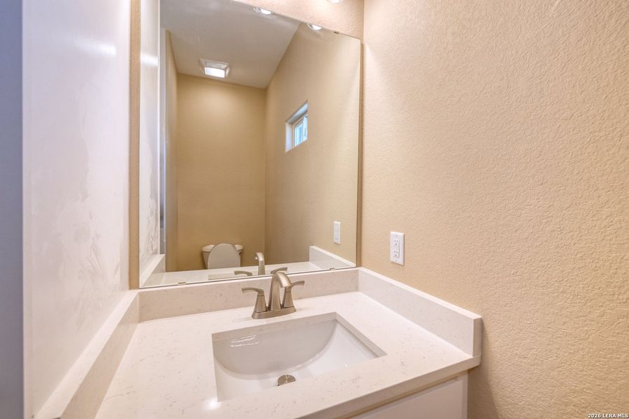 Close-up of interior finishes inside a home in , Uvalde (Image 12).