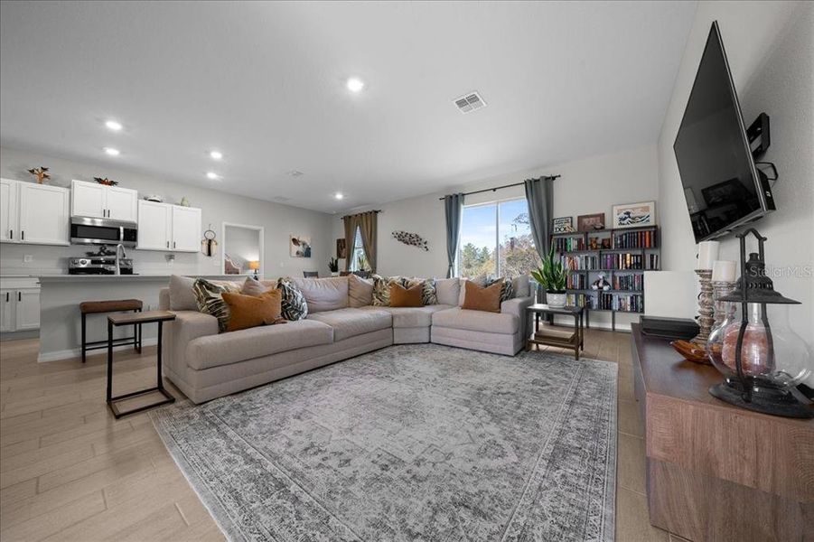 Furnished interior view inside a new home in Ocala, Ocala (Image 13).