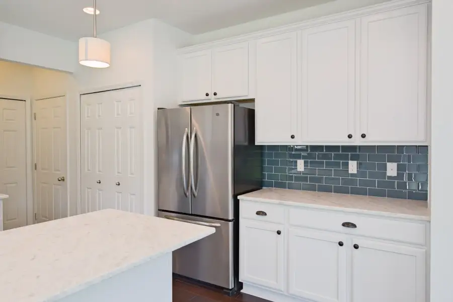 Representative furnished interior of a home built from the The Kettering by Norfolk Homes in Offsite Builds Southern Michigan, Ann Arbor (Image 21).