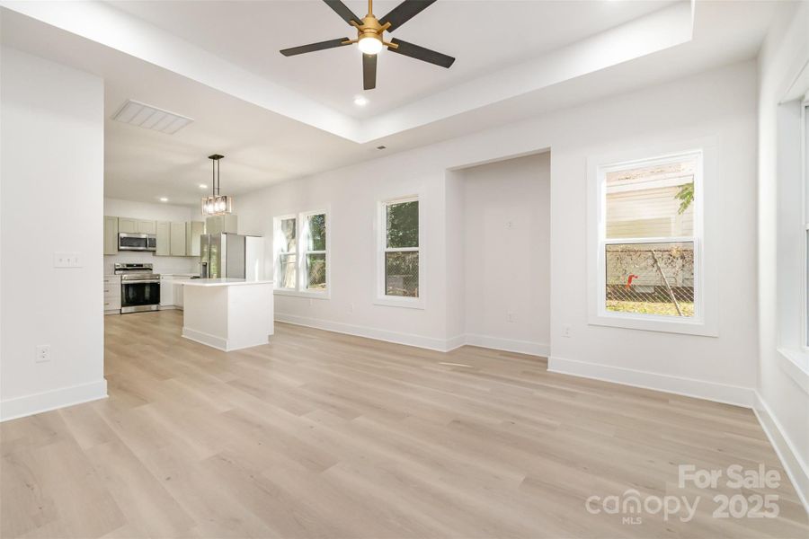 Spacious, unfurnished interior of a new home in , Gastonia (Image 20).