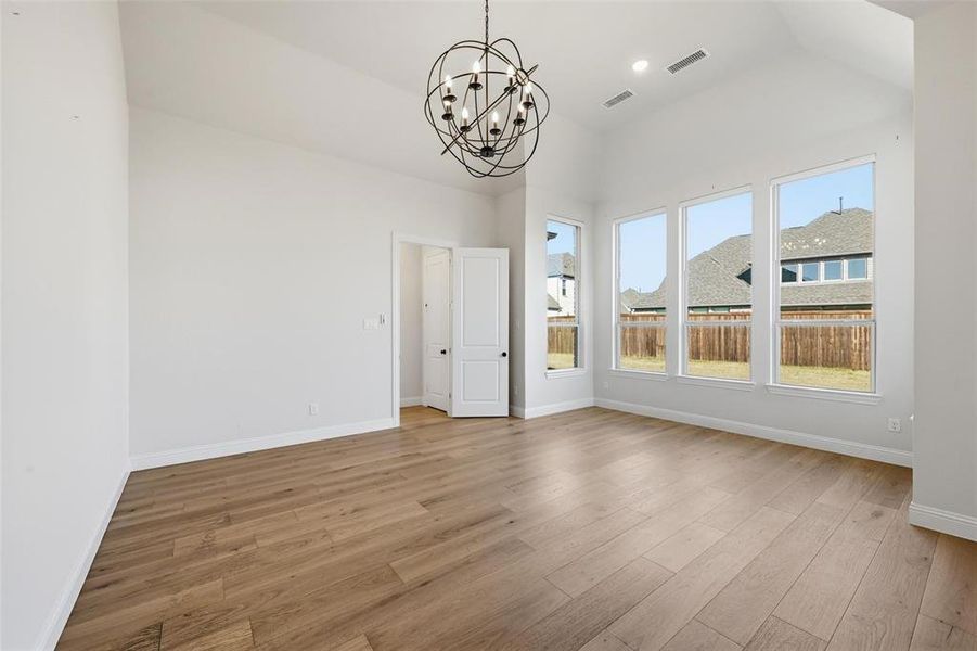 Spacious, unfurnished interior of a new home in , Melissa (Image 29).