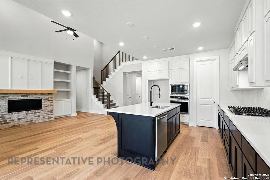 Furnished interior view inside a new home in The Crossvine, Schertz (Image 10). Furnished interior view inside a new home in The Crossvine, Schertz (Image 10).