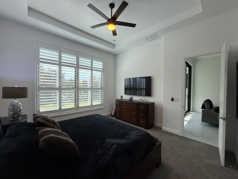 Master Bedroom 10.clear