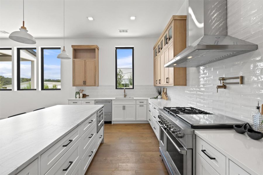 Furnished interior view inside a new home in , Austin (Image 29). Furnished interior view inside a new home in , Austin (Image 29).