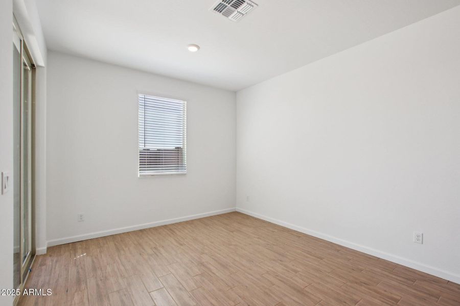 11-web-or-mls-W Bajada Rd-S1709-011