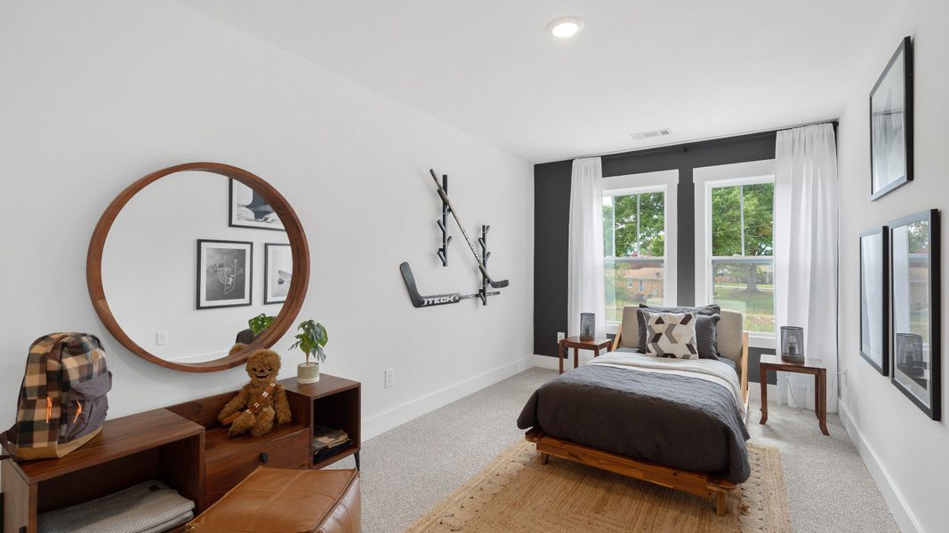 Furnished interior view inside a new home in Saluda Crossing, Piedmont (Image 26).