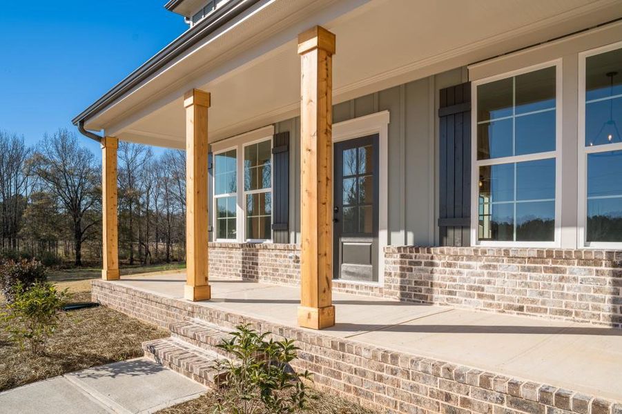 Exterior details and patio area of a home in Magnolia Ridge, Monroe (Image 21).