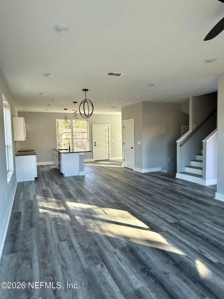 Spacious, unfurnished interior of a new home in , Jacksonville (Image 16).