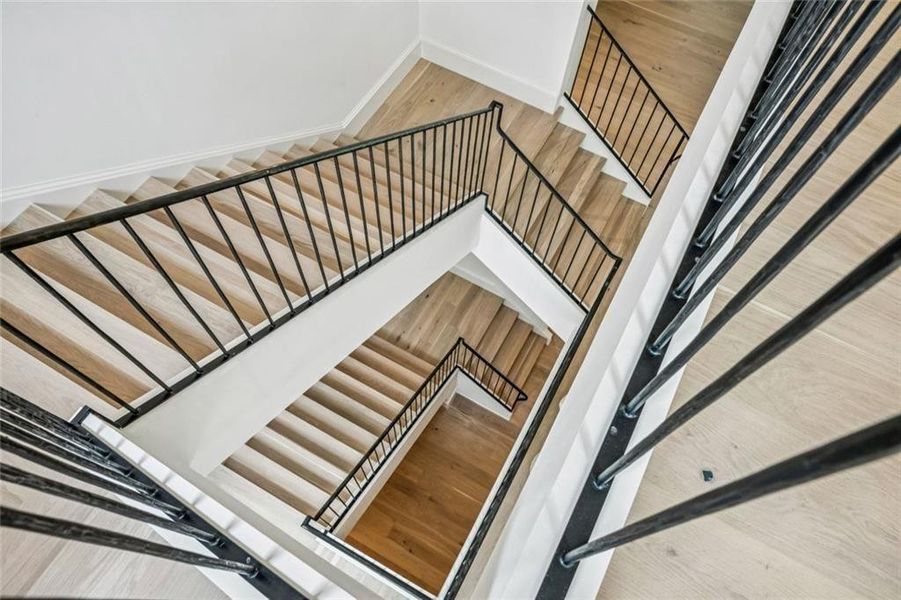 Spacious, unfurnished interior of a new home in , Atlanta (Image 21).