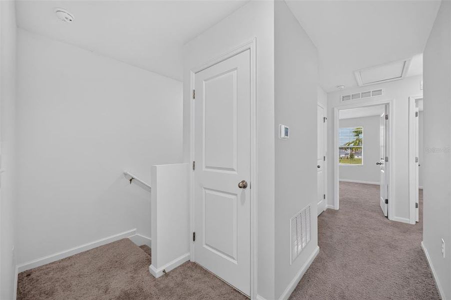 Spacious, unfurnished interior of a new home in , St. Cloud (Image 20).