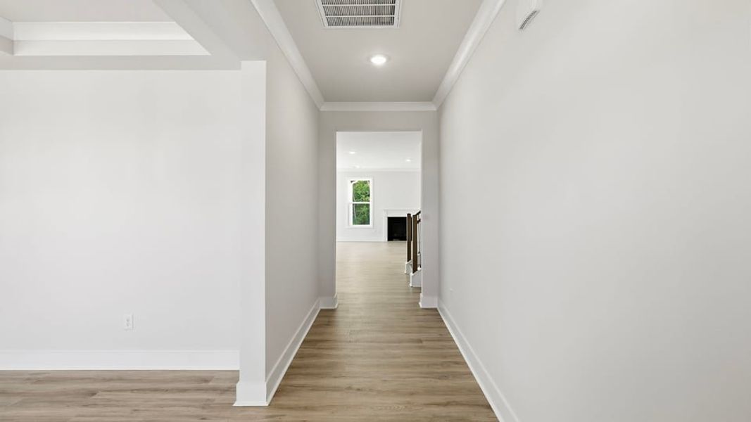 Spacious, unfurnished interior of a new home in Seven Oaks, Greenwood (Image 17).