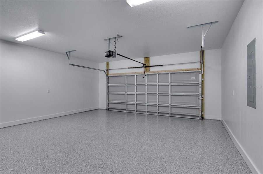 Spacious, unfurnished interior of a new home in , Ormond Beach (Image 22).