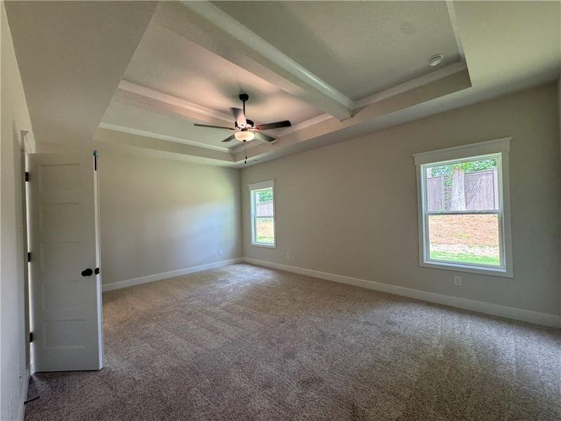 Spacious, unfurnished interior of a new home in Rosewood Lake Preserve, Hoschton (Image 20).