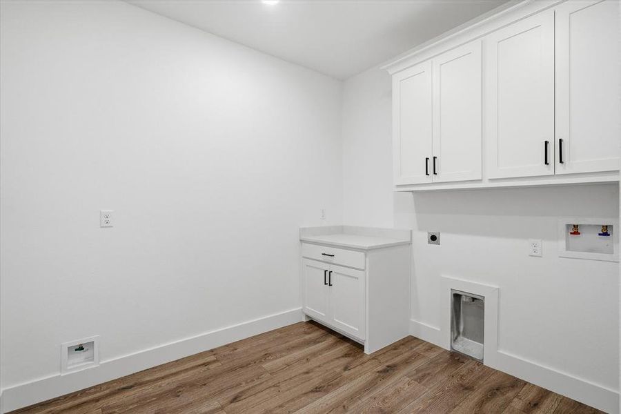 Image 33 of a home in .