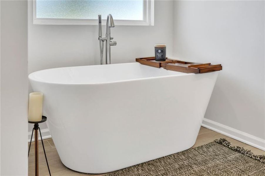 Close-up of interior finishes inside a home in The Grove At Mundy Mill, Gainesville (Image 20). Close-up of interior finishes inside a home in The Grove At Mundy Mill, Gainesville (Image 20).