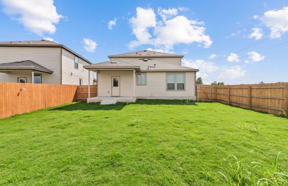 Exterior details and patio area of a home in Sonterra, Jarrell (Image 3).