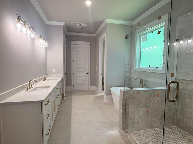 Furnished interior view inside a new home in , Jefferson (Image 19).