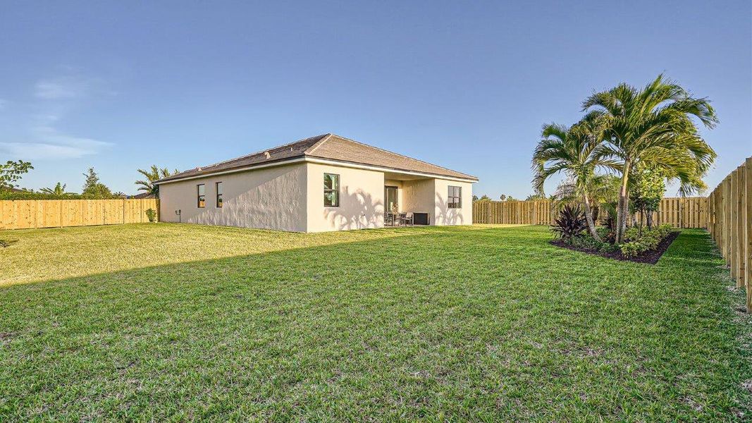 Representative exterior photo of a completed home built from the Destin by D.R. Horton in Estrella Square, Homestead, FL (Image 20). Representative exterior photo of a completed home built from the Destin by D.R. Horton in Estrella Square, Homestead, FL (Image 20).