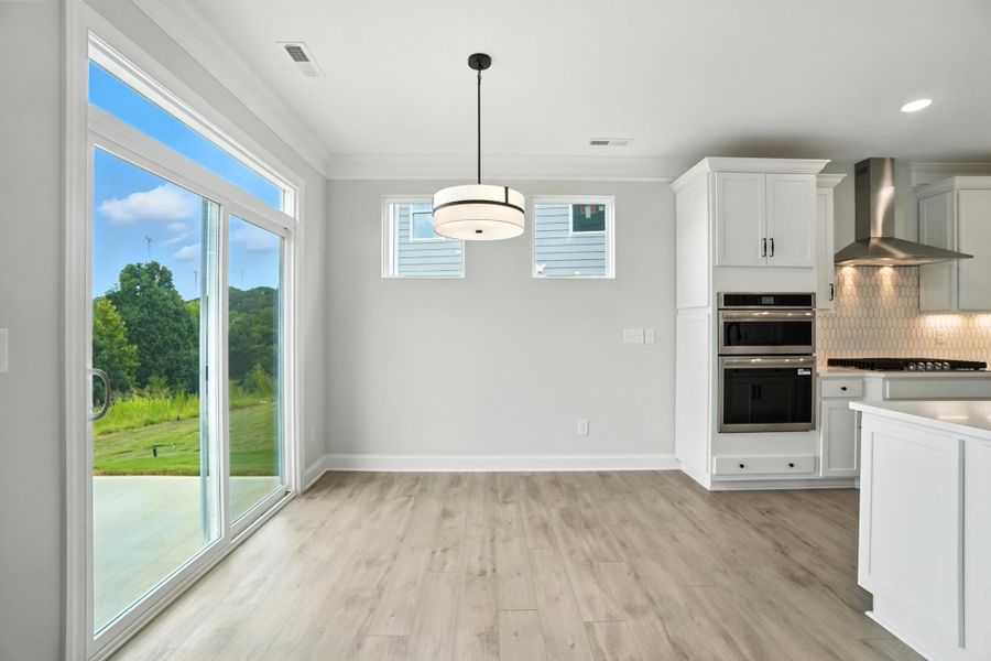Spacious, unfurnished interior of a new home in Summerlin, Mooresville (Image 14). Spacious, unfurnished interior of a new home in Summerlin, Mooresville (Image 14).