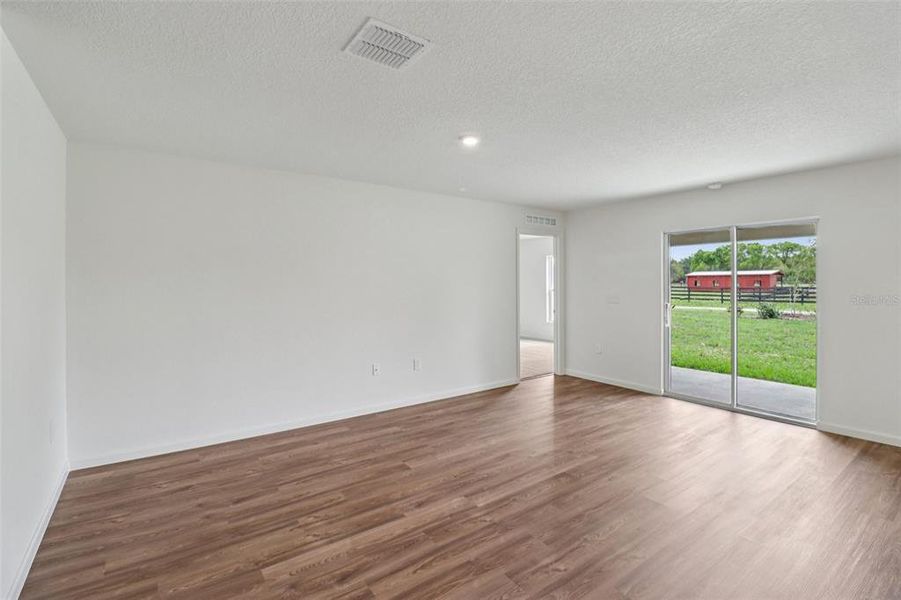 Spacious, unfurnished interior of a new home in Sumter Villas, Sumterville (Image 35).