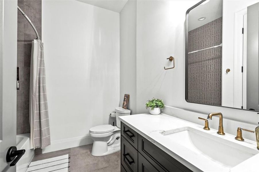 Furnished interior view inside a new home in , Hoschton (Image 44). Furnished interior view inside a new home in , Hoschton (Image 44).