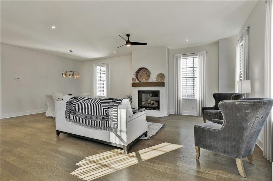 Furnished interior view inside a new home in Laurel Brooke, Peachtree City (Image 14). Furnished interior view inside a new home in Laurel Brooke, Peachtree City (Image 14).