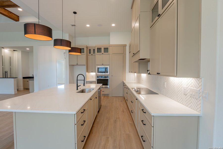 Furnished interior view inside a new home in , La Vernia (Image 12). Furnished interior view inside a new home in , La Vernia (Image 12).
