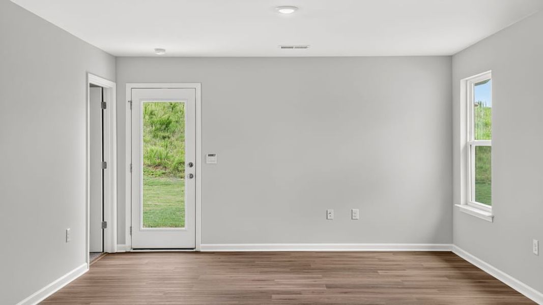 Spacious, unfurnished interior of a new home in Tyger Pines, Moore (Image 26).
