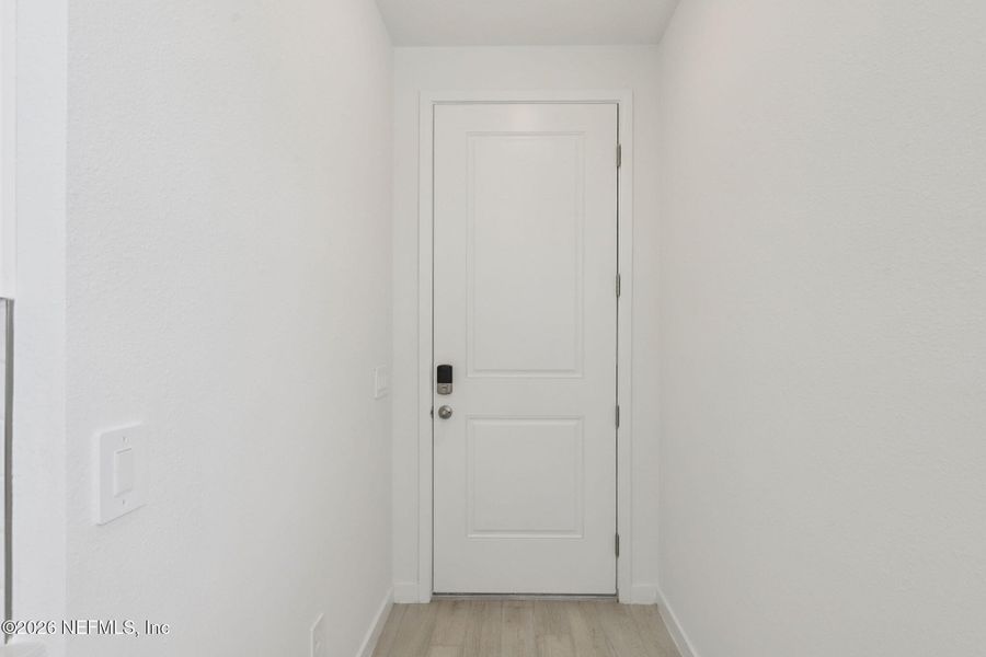 Spacious, unfurnished interior of a new home in Parkside at Shearwater, St. Augustine (Image 31).