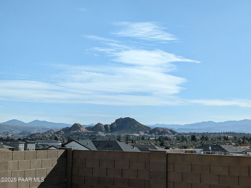 Image 14 of a home in South Ranch Western Collection.