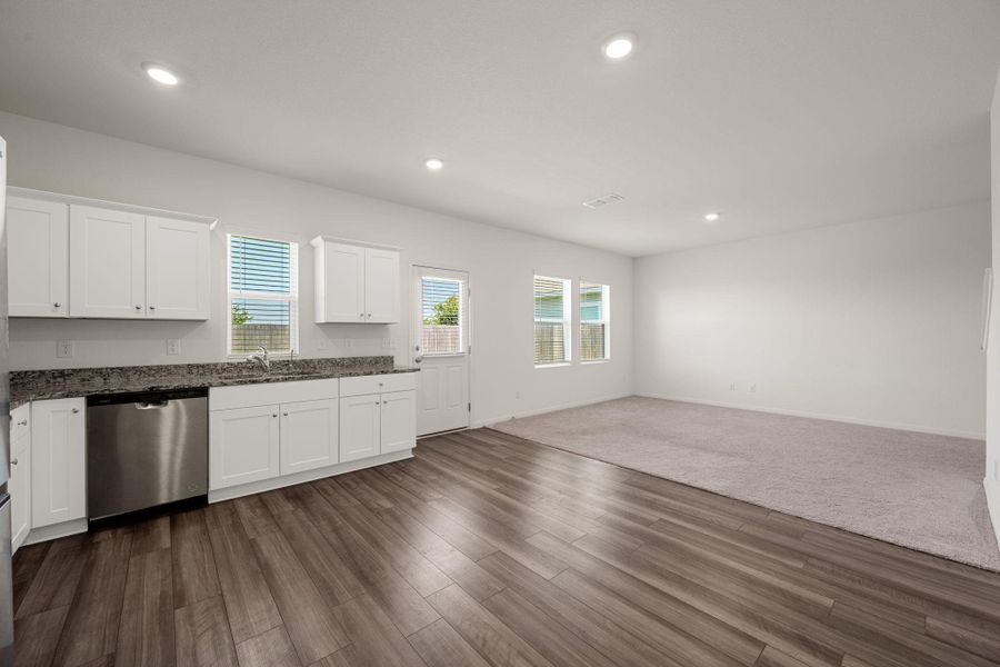 Image 34 of a home in Cottonwood Farms. Image 34 of a home in Cottonwood Farms.