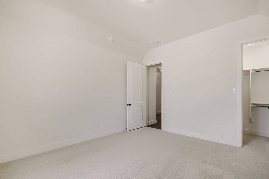 9817 Oak Glade - Bedroom