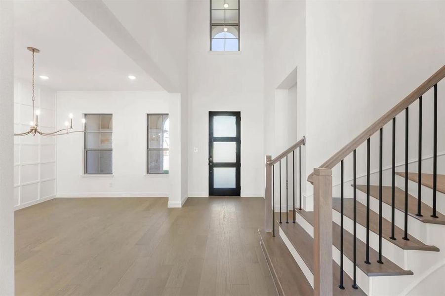 The Elmsdale A Foyer The Elmsdale A Foyer