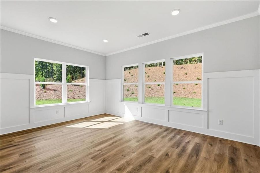 Spacious, unfurnished interior of a new home in Bradley Gin, Monroe (Image 23).