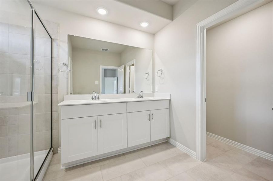 Photo is not of the actual home, but is an inspirational photo of builder’s model home and may depict options, furnishings, and/or decorator features that are not included.