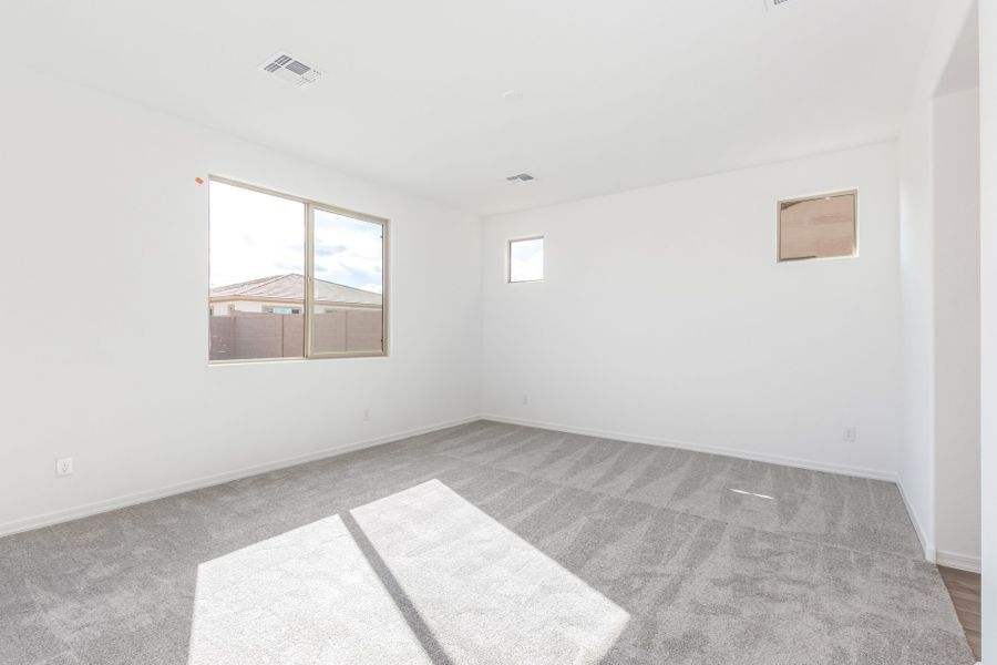 Representative unfurnished interior of a home built from the 55-RV1 by Taylor Morrison in Allen Ranches, Litchfield Park (Image 18).