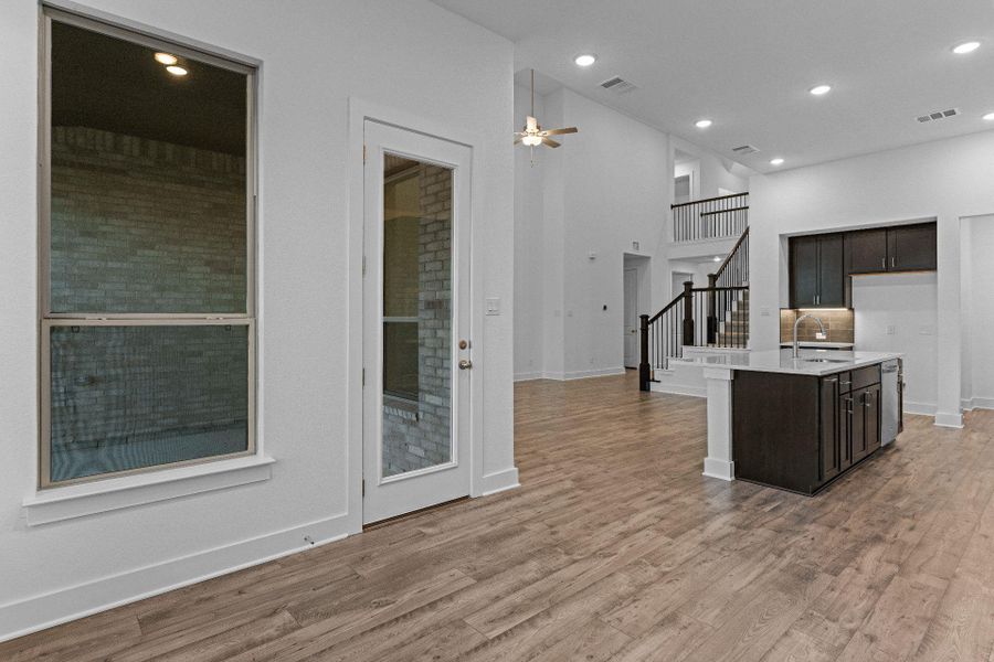 From Casual Dining to Kitchen