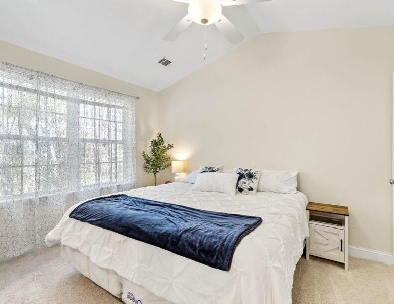 Furnished interior view inside a new home in , Beaufort (Image 13).