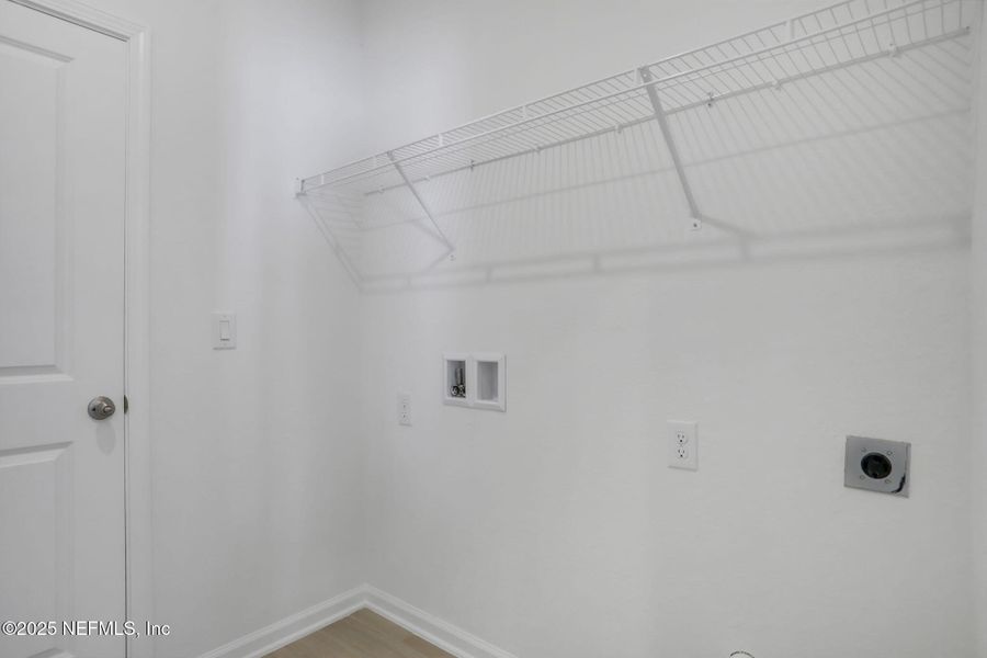 Spacious, unfurnished interior of a new home in Cordova Palms, St. Augustine (Image 32).