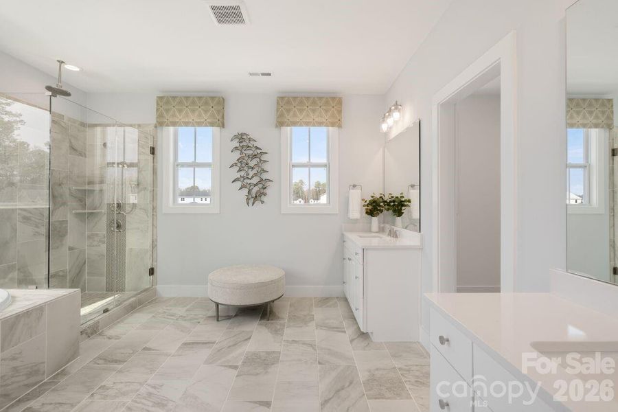 DIGITAL PHOTO SIMILAR:  Owner's Bath