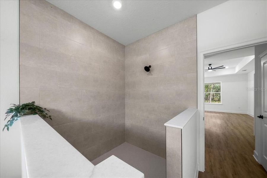 Spacious, unfurnished interior of a new home in , Weeki Wachee (Image 78). Spacious, unfurnished interior of a new home in , Weeki Wachee (Image 78).