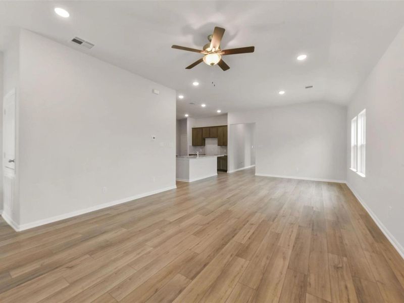 Spacious, unfurnished interior of a new home in Windmill Estates, Magnolia (Image 17). Spacious, unfurnished interior of a new home in Windmill Estates, Magnolia (Image 17).