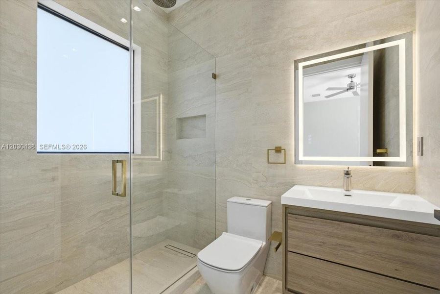 Furnished interior view inside a new home in , Hollywood (Image 19).